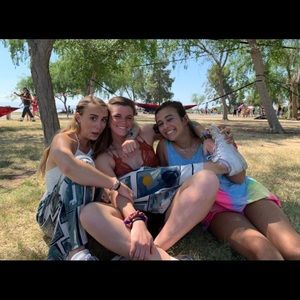 Meet your Posher, Juliet